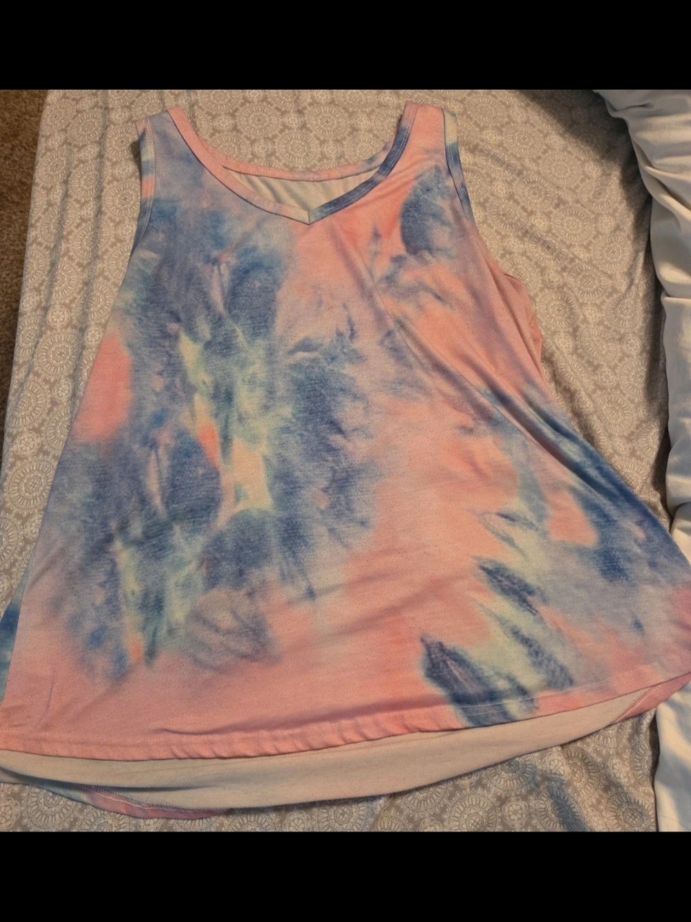 Tie-Dye Sleeveless V-Neck Tank Top - Pink & Blue